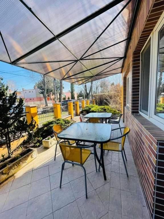 Gabi Ház Apartmanok*** Hajdúszoboszló Exterior foto