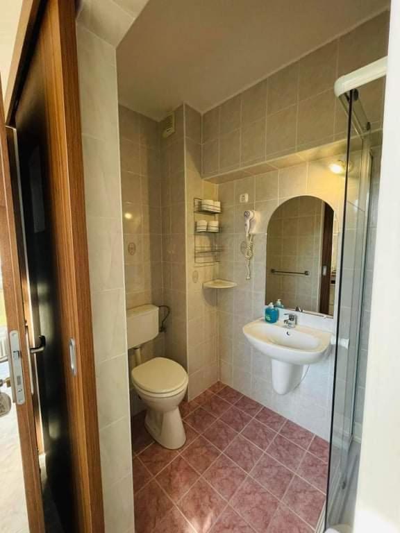 Gabi Ház Apartmanok*** Hajdúszoboszló Exterior foto